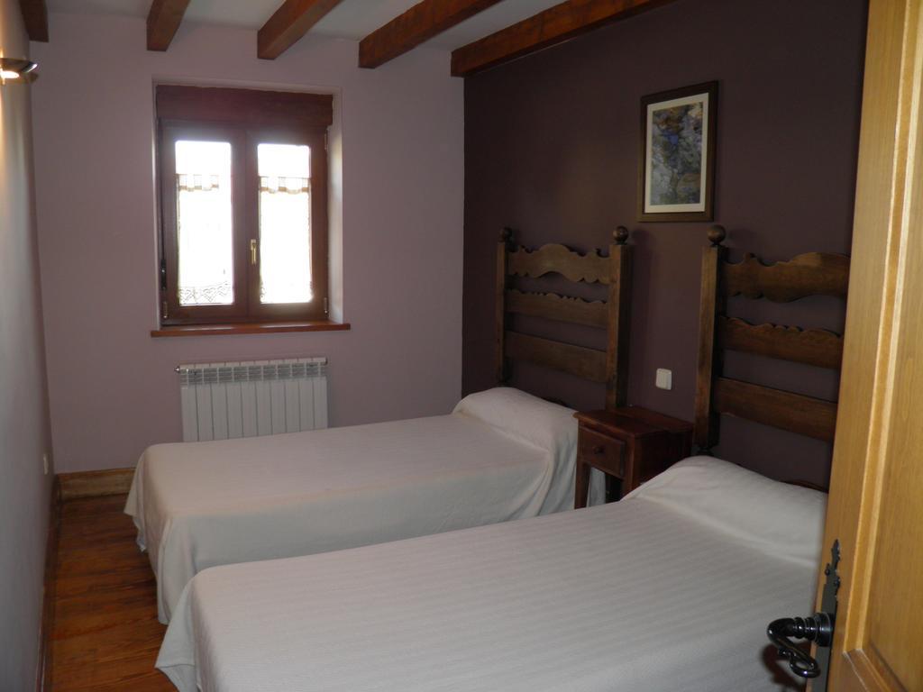 Mirasierra II Y III Navarredonda de Gredos Zewnętrze zdjęcie