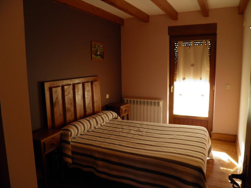 Mirasierra II Y III Navarredonda de Gredos Zewnętrze zdjęcie